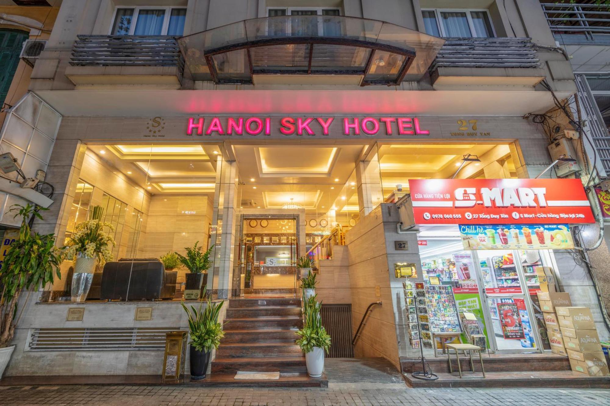Khách sạn Sky 3*
